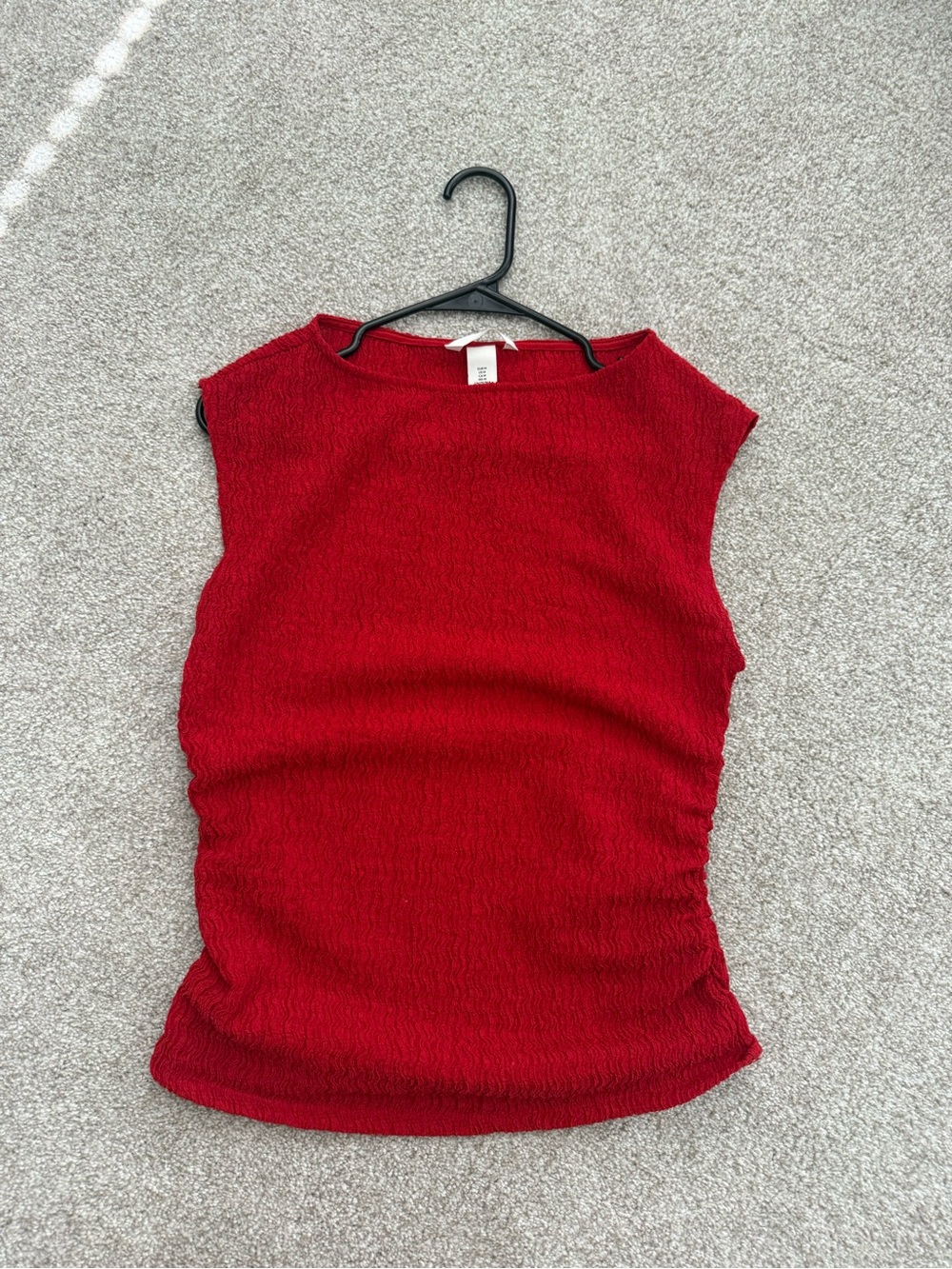 H&M Red Textured Sleeveless Tank Top
